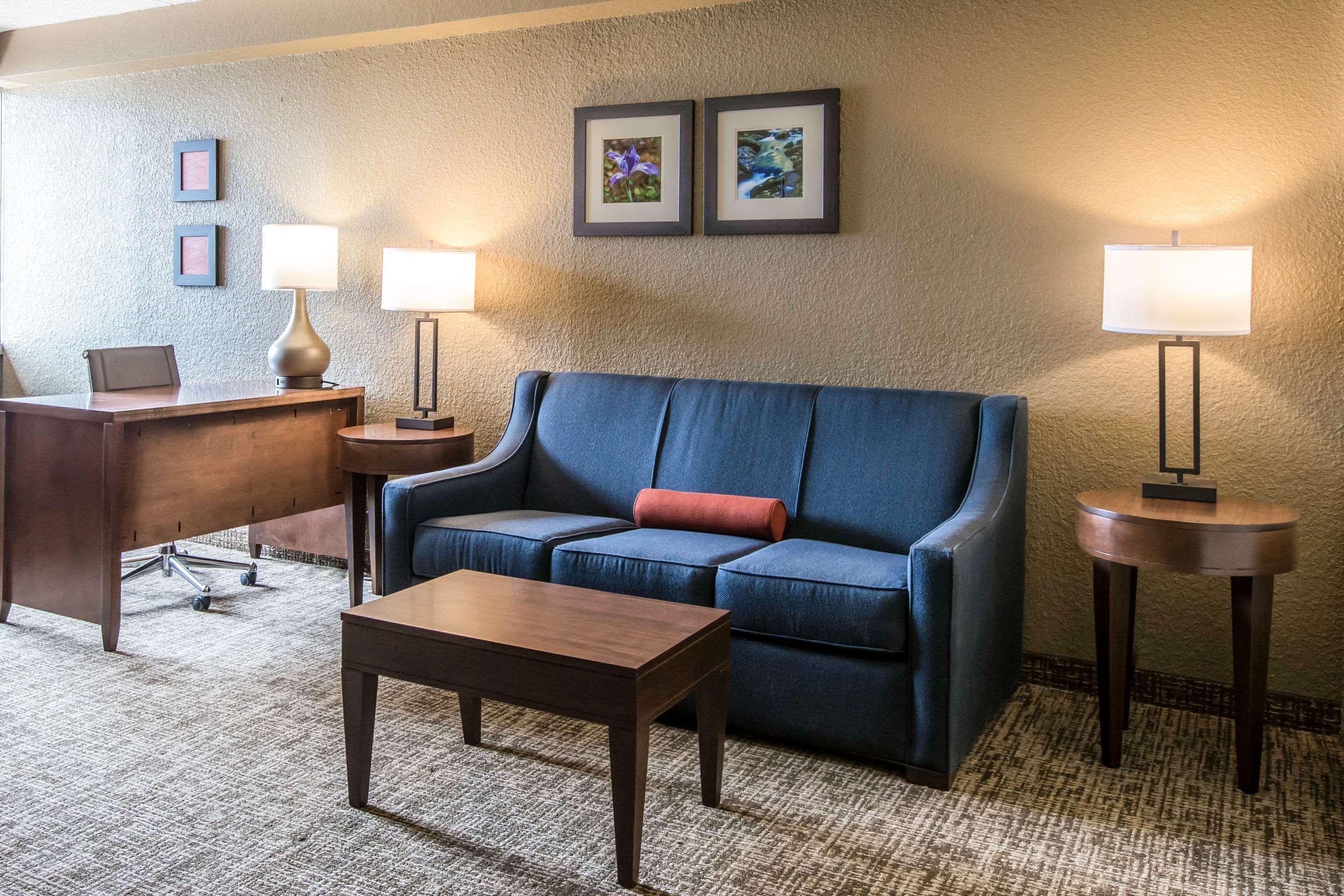 Comfort Inn & Suites Knoxville West Exterior foto